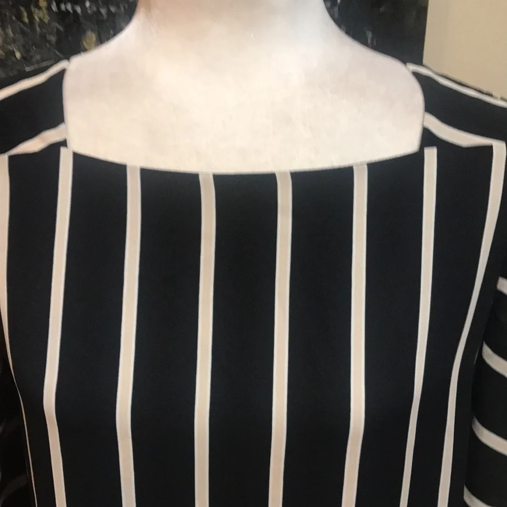 LOFT Black and Tan Striped Dress w/Puffed Side Rounded Hem and Lining-SP